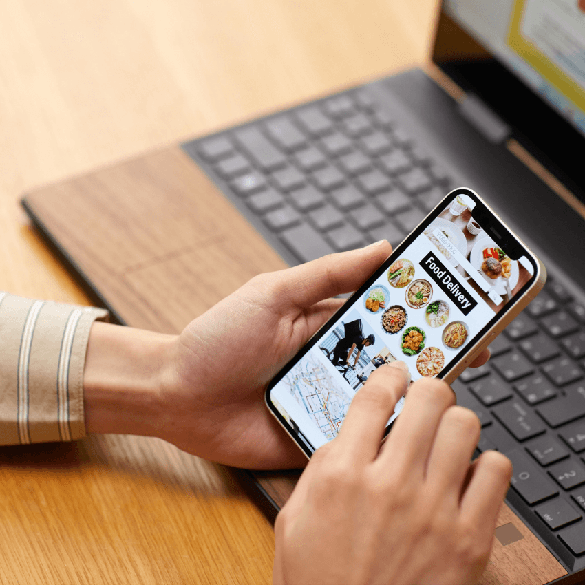 Upload recipes to share with chefs